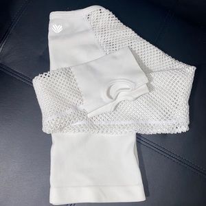 EUC Forever 21 Long Sleeve Active Crop Top